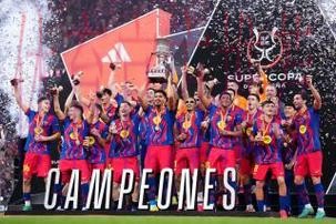 西超杯-拉菲尼亚双响维尼修斯一条龙 巴萨卫冕